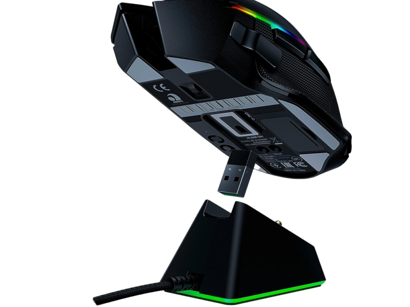 Razer Basilisk Ultimate Wireless Mouse with Charging Dock - image 3