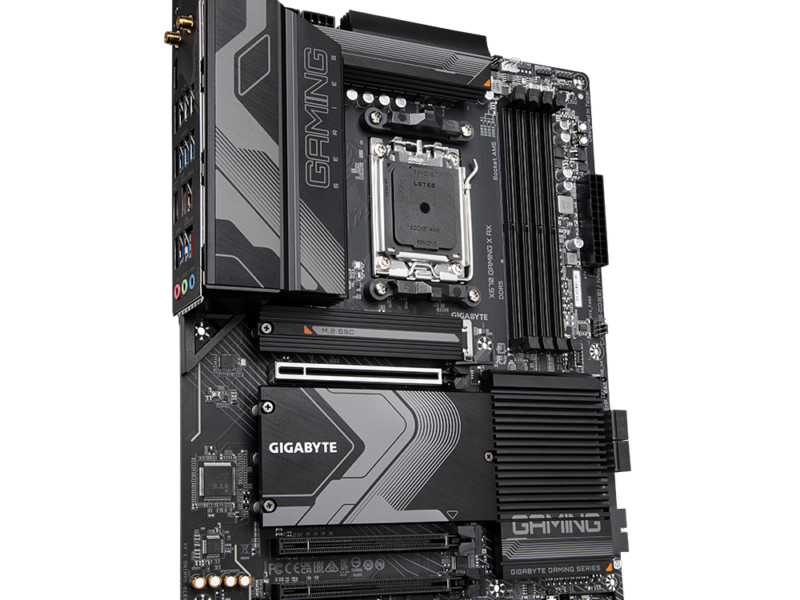 Gigabyte X670 Gaming X AX, DDR5, AMD AM5, Motherboard - image 3