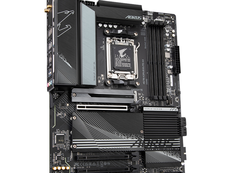 Gigabyte X670 AORUS ELITE AX, DDR5, AMD AM5, Motherboard - image 3