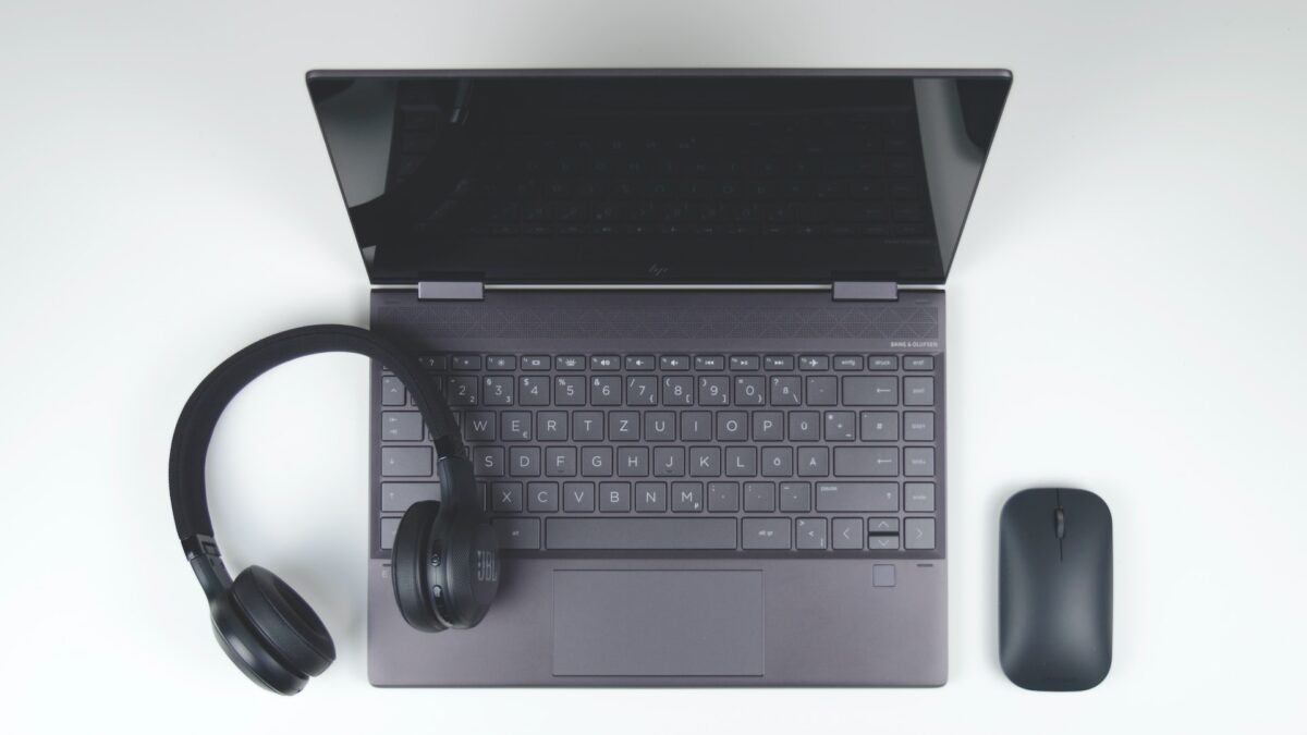 HP Laptops Enhance Your Productivity