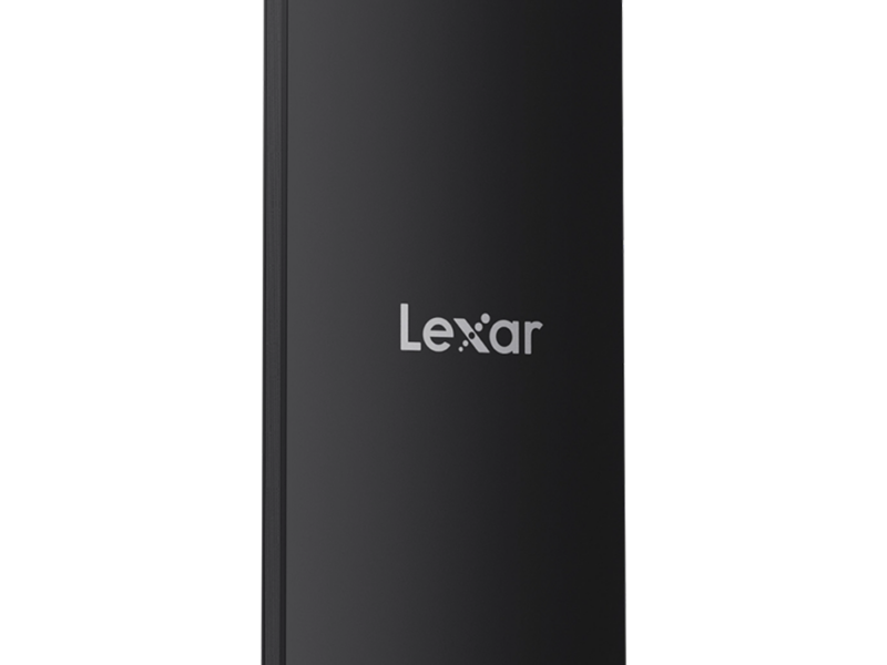 2 TB Lexar SL300 Portable SSD (Up to 1050MB/s)